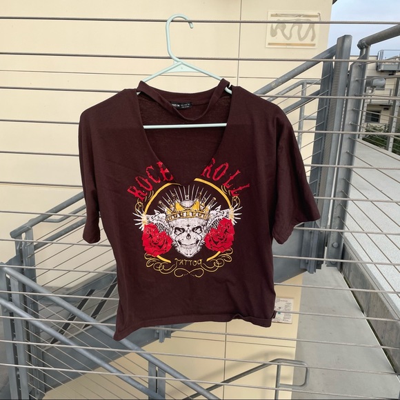 Brown v neck shirt - Picture 4 of 5